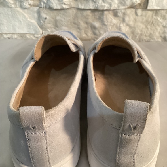 Vionic Uptown Loafer in the Skyway color - Picture 11 of 15